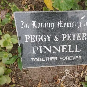 PINNELL Peter &amp; Peggy