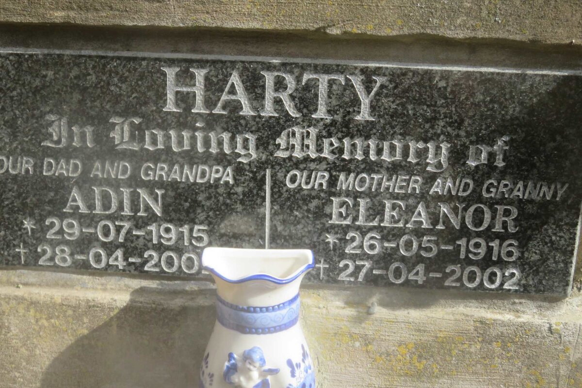 HARTY Adin 1915-200? &amp; Eleanor 1916-2002