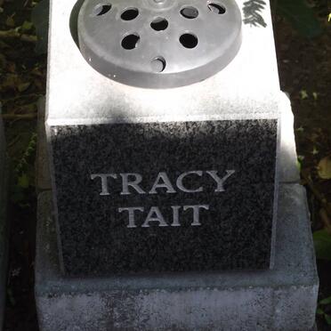 TAIT Tracy