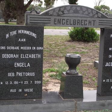ENGELBRECHT Jacobus Marthinus Louwrens 1911-1972 &amp; Deborah Elizabeth Engela PRETORIUS 1911-2001