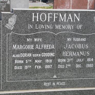 HOFFMAN Jacobus Hermanus 1914-1980 &amp; Margorie Alfreda GOODING formerly DORAN 1918-1997