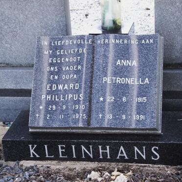 KLEINHANS Edward Phillipus 1910-1975 &amp; Anna Petronella 1915-1991