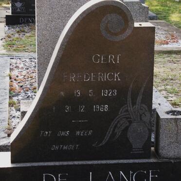 LANGE Gert Frederick, de 1923-1968