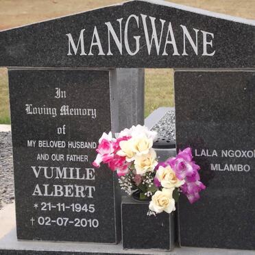 MANGWANE Vumile Albert 1945-2010
