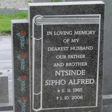 NTSINDE Sipho Alfred 1965-2006