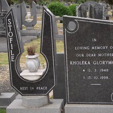 STOFILE Kholeka Glorymore 1948-1998