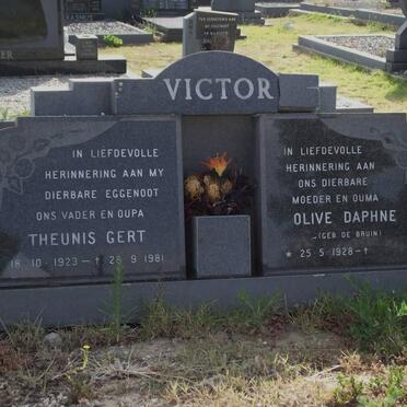 VICTOR Theunis Gert 1923-1981 &amp; Olive Daphne DE BRUIN 1928-