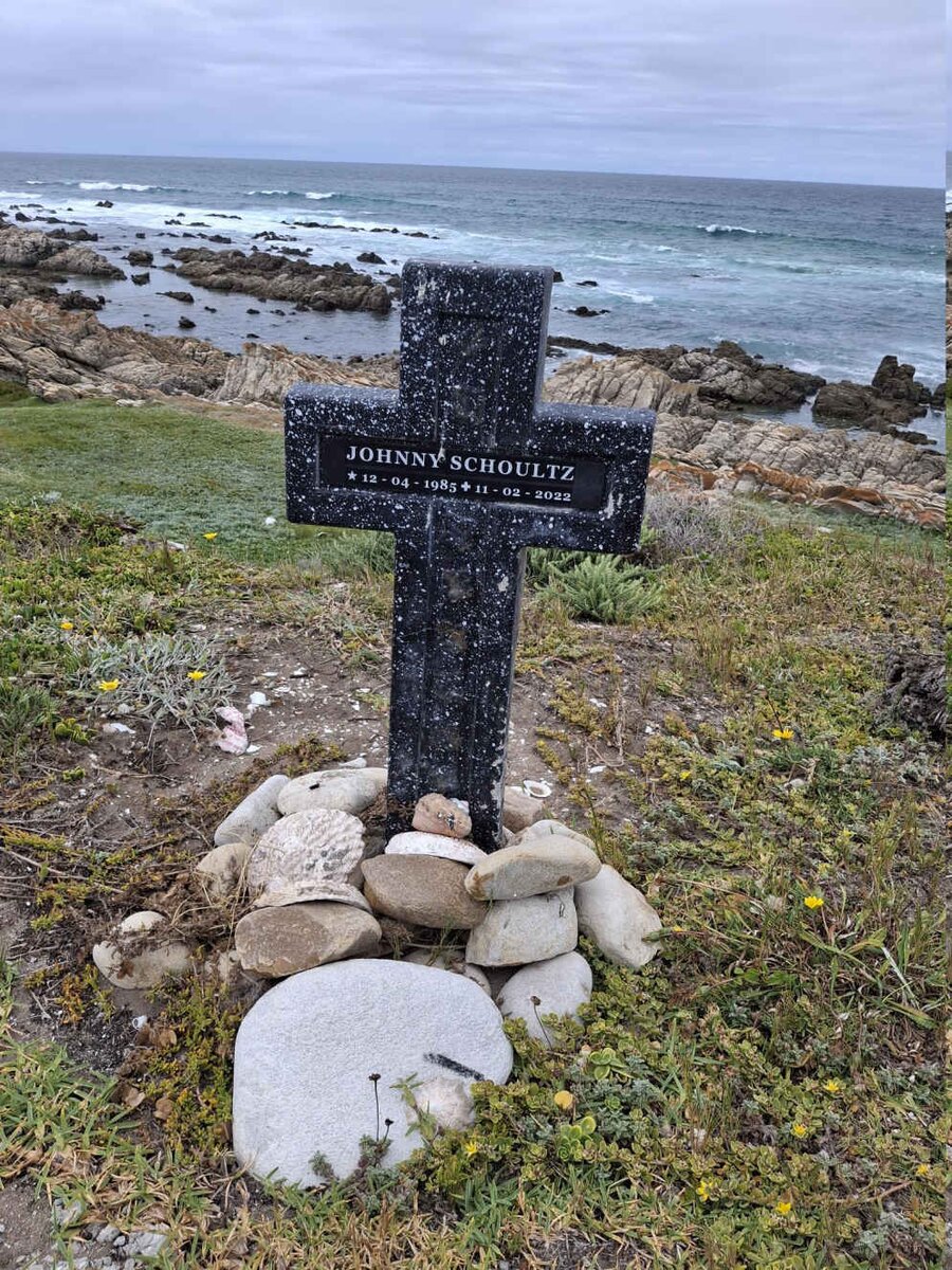 SCHOULTZ Johnny 1985-2022