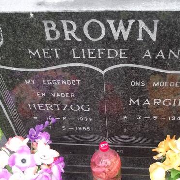 BROWN Hertzog 1939-1995 &amp; Margie 1949-