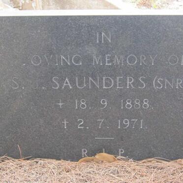 SAUNDERS