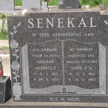 SENEKAL Adriaan Albertus 1916-1979 &amp; Sarie F.K. 1922-1957
