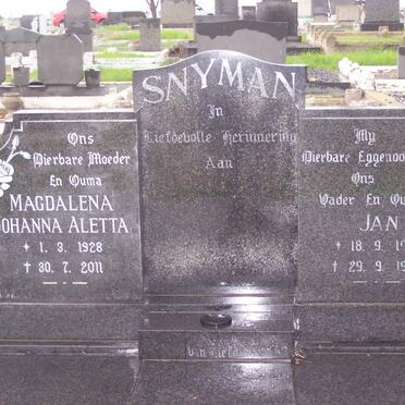SNYMAN Jan 1921-1988 &amp; Magdalena Johanna Aletta 1928-2011