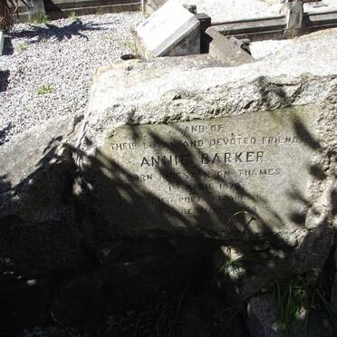 B - Vanne :: Surnames - B