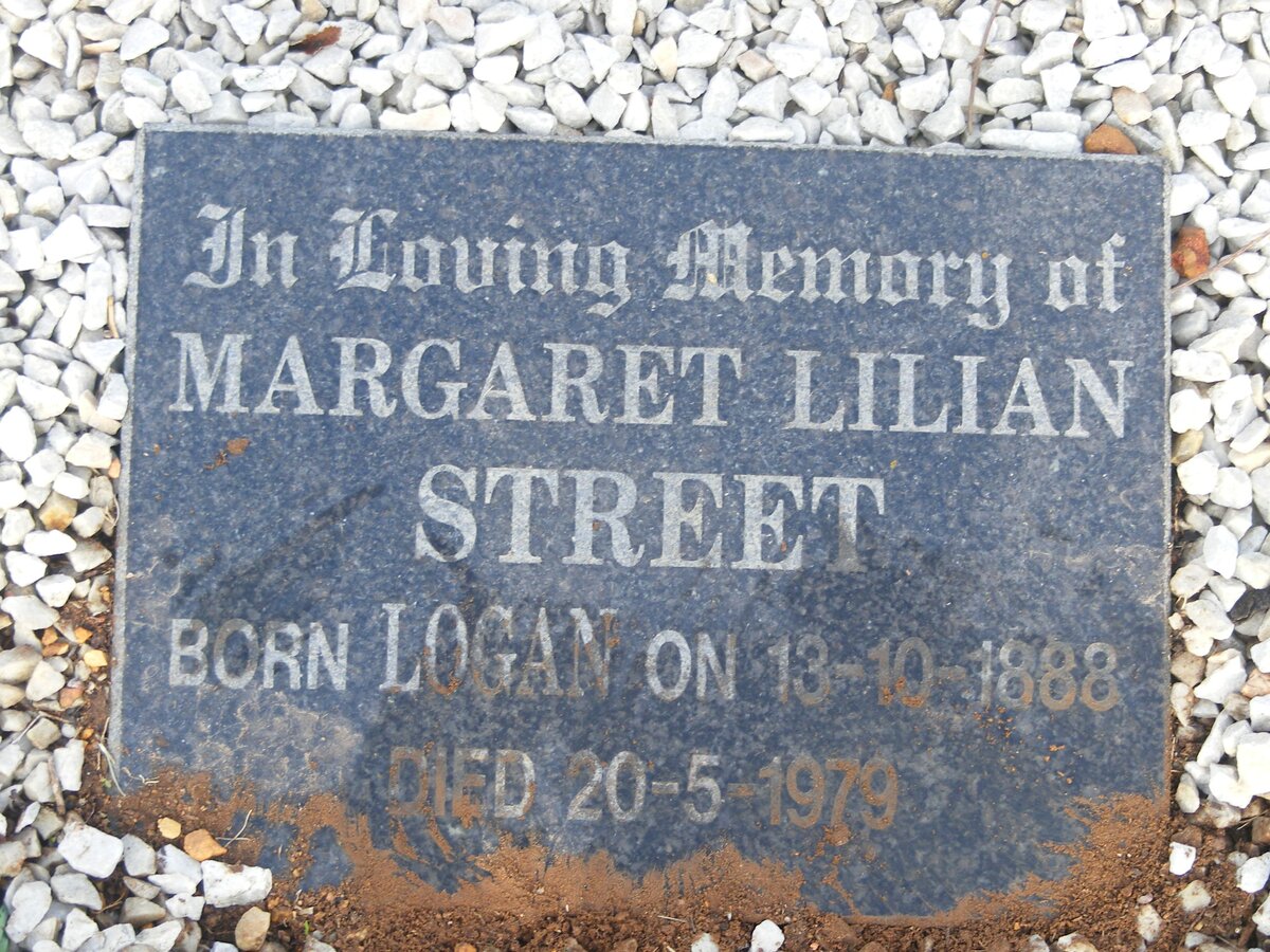 STREET Margaret Lillian nee LOGAN 1888-1979