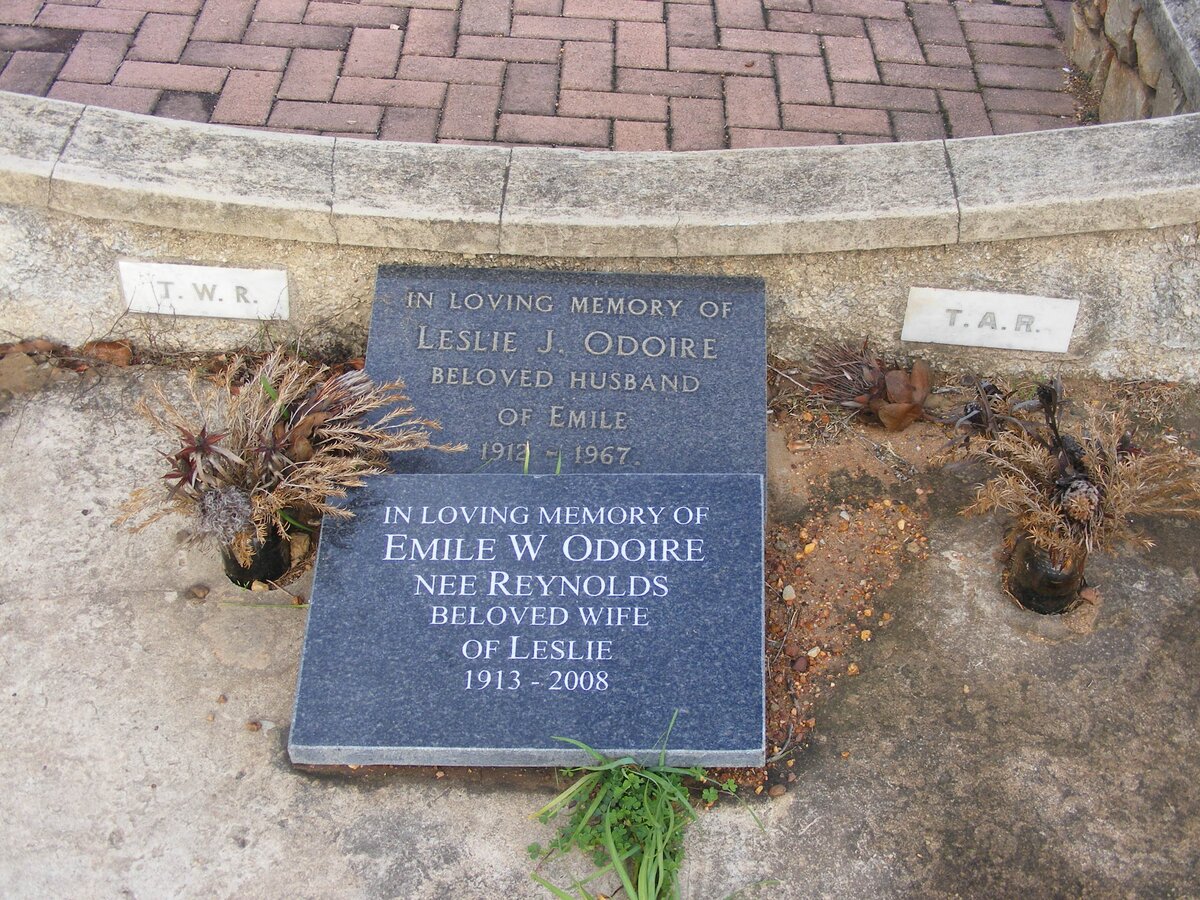 ODOIRE Leslie J.  1912-1967 &amp;  Emile W.  REYNOLDS 1913-2008