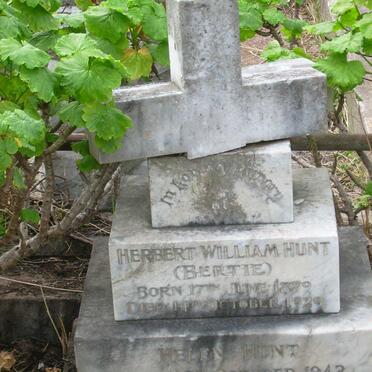 HUNT Herbert William 1879-1929 &amp; Helen -1943