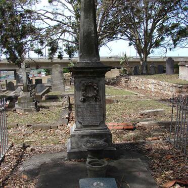 GRIFFITHS Thomas 1825-1874 &amp; Eliza Ann 1835-1892