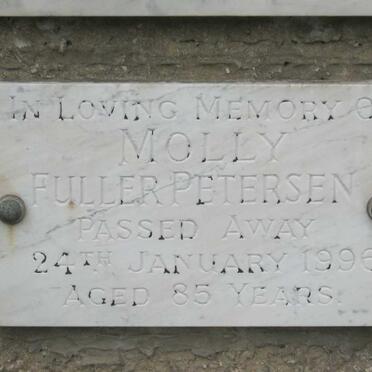 FULLER PETERSEN Molly -1996