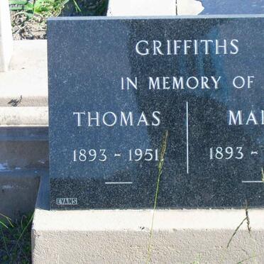 GRIFFITHS Thomas 1893-1951 &amp; Mary 1893-1976