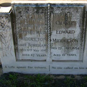 MIDDLETON Charles Edward -1954 &amp; Dorothy Winnie Mary BOREHAM -1947