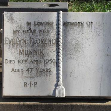 MUNNIK Evelyn Florence  -1950