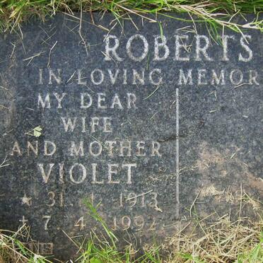 ROBERTS Violet 1913-1992