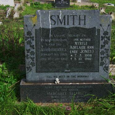 SMITH Myrtle Adelaide Ann nee JONES 1908-1982 :: SMITH Margaret Elizabeth 1940-1946