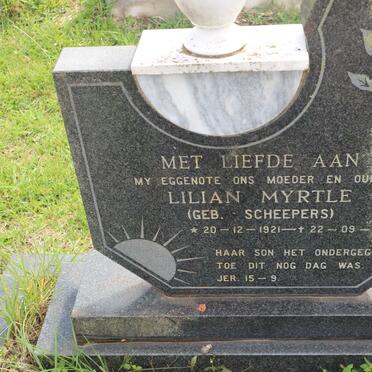 EYK Richard John White, van 1922-1993 &amp; Lilian Myrtle SCHEEPERS 1921-1984