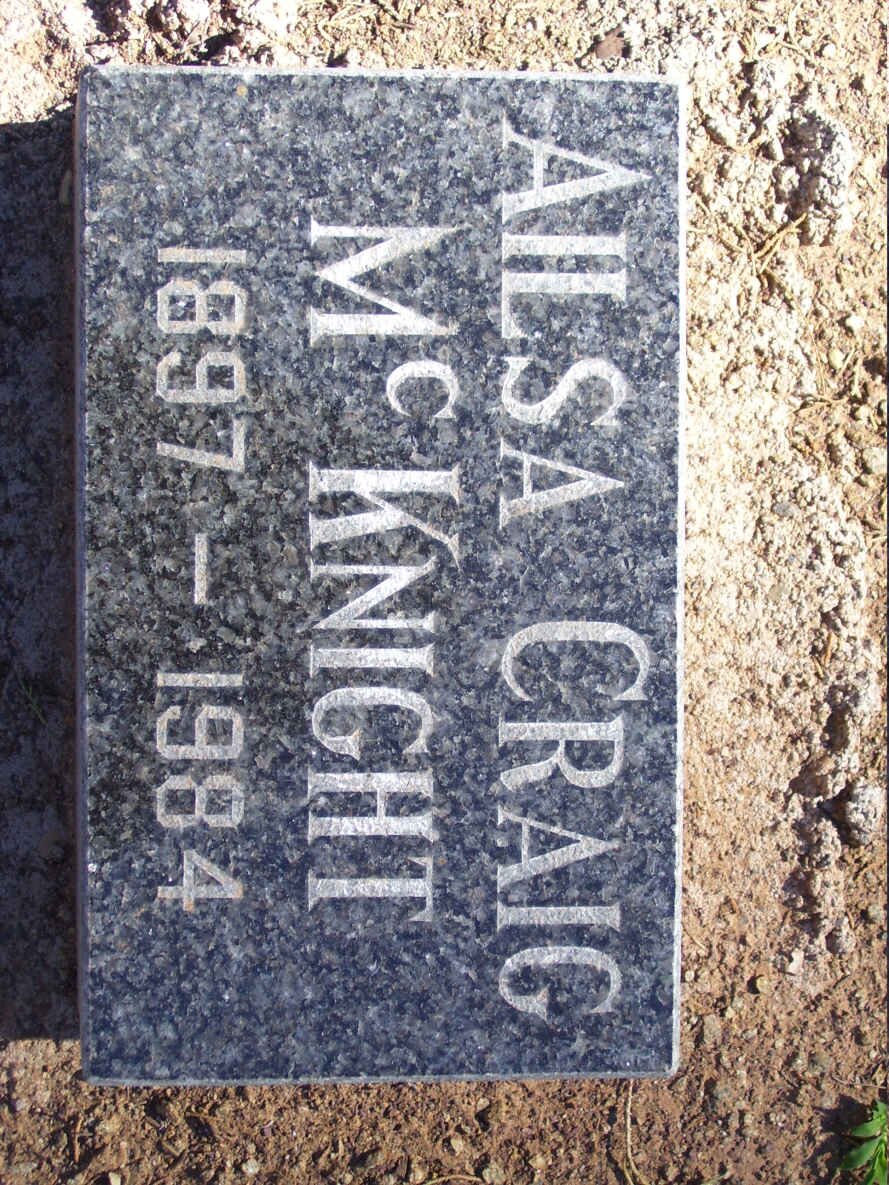 McKNIGHT Ailsa Craig 1897-1984