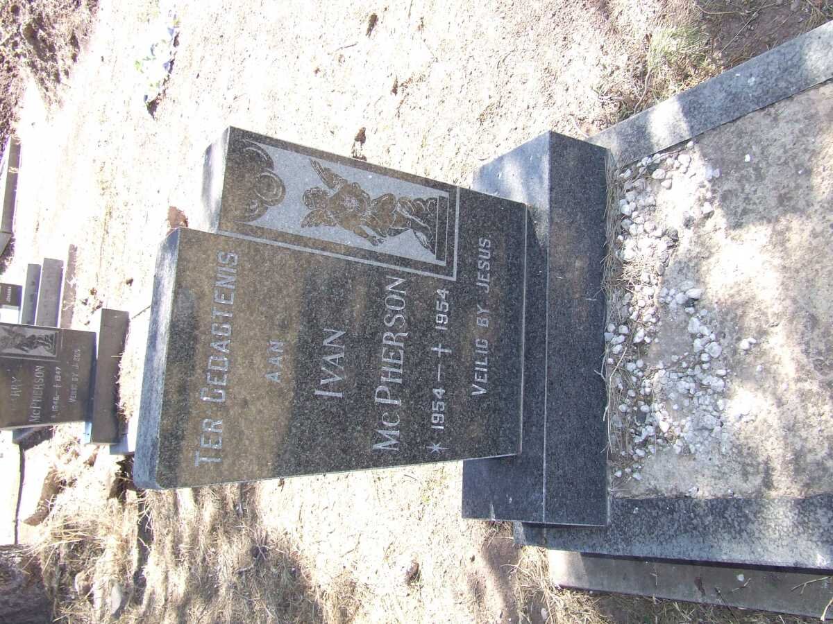 McPHERSON Ivan 1954-1954
