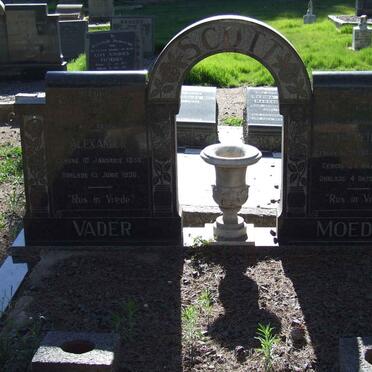 SCOTT Alexander 1856-1936 &amp; Aletta Petronella VAN JAARSVELD 1881-1961