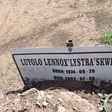 SKWEYIYA Luyolo Lennox 1974-2003