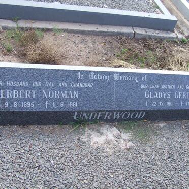 UNDERWOOD Herbert Norman 1895-1981 &amp; Gladys Gertrude 1901-1988