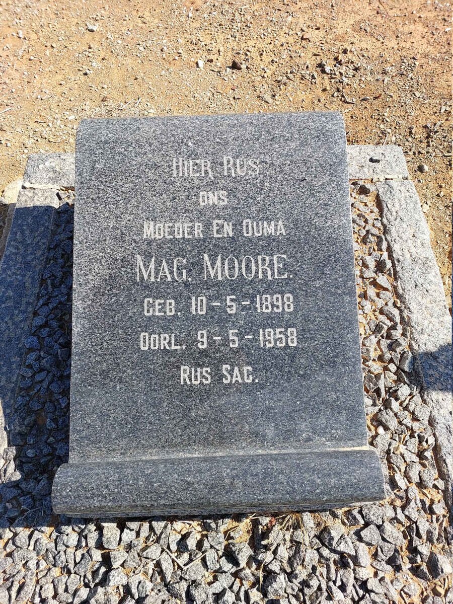 MOORE Mag. 1898-1958