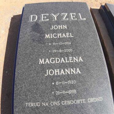 DEYZEL John Michael 1914-2000 &amp; Magdalena Johanna 1920-1998