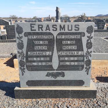 ERASMUS Johannes J. 1880-1942 &amp; Catherina M.J. 1885-1968