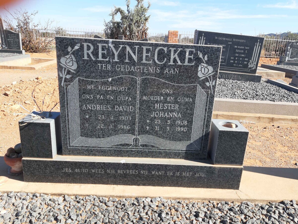 REYNECKE Andries David 1903-1986 &amp; Hester Johanna 1908-1990