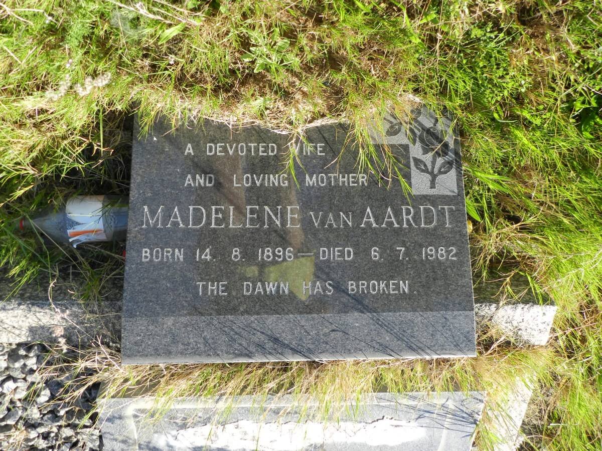 AARDT Madelene, van 1896-1982
