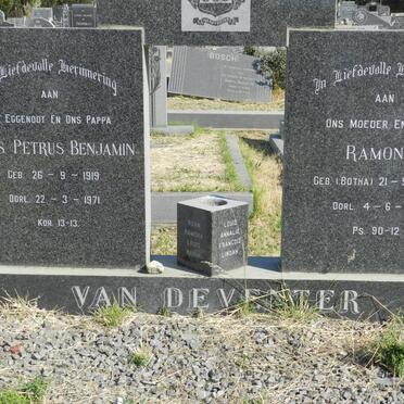 DEVENTER Louis Petrus Benjamin, van 1919-1971 &amp; Ramona BOTHA 1934-1991