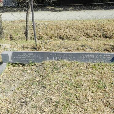 KLEINHANS Theodorus Ernst 1912-1987 &amp; Elizabeth D.A. 1925-1984