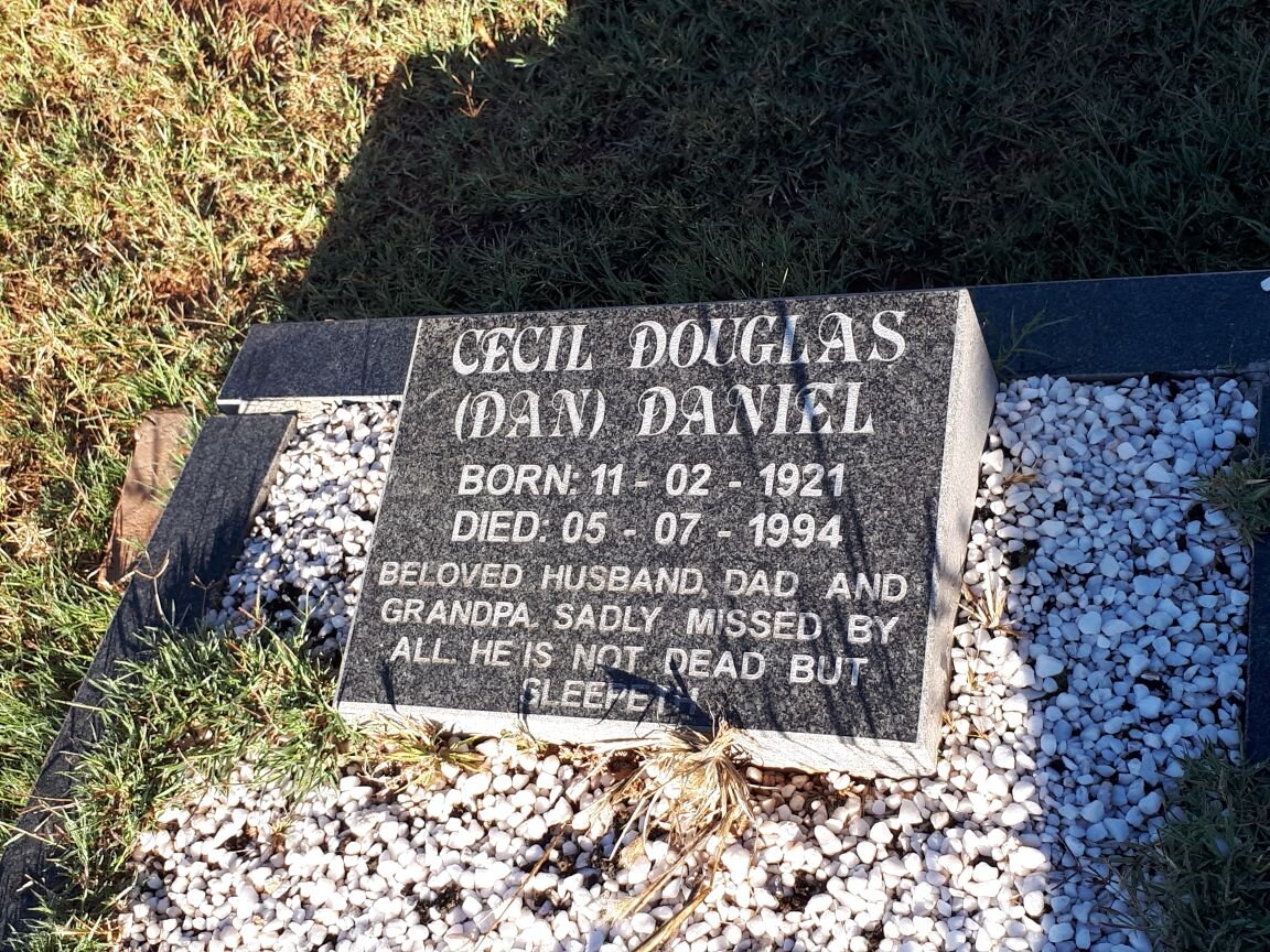 DANIEL Cecil Douglas 1921-1994