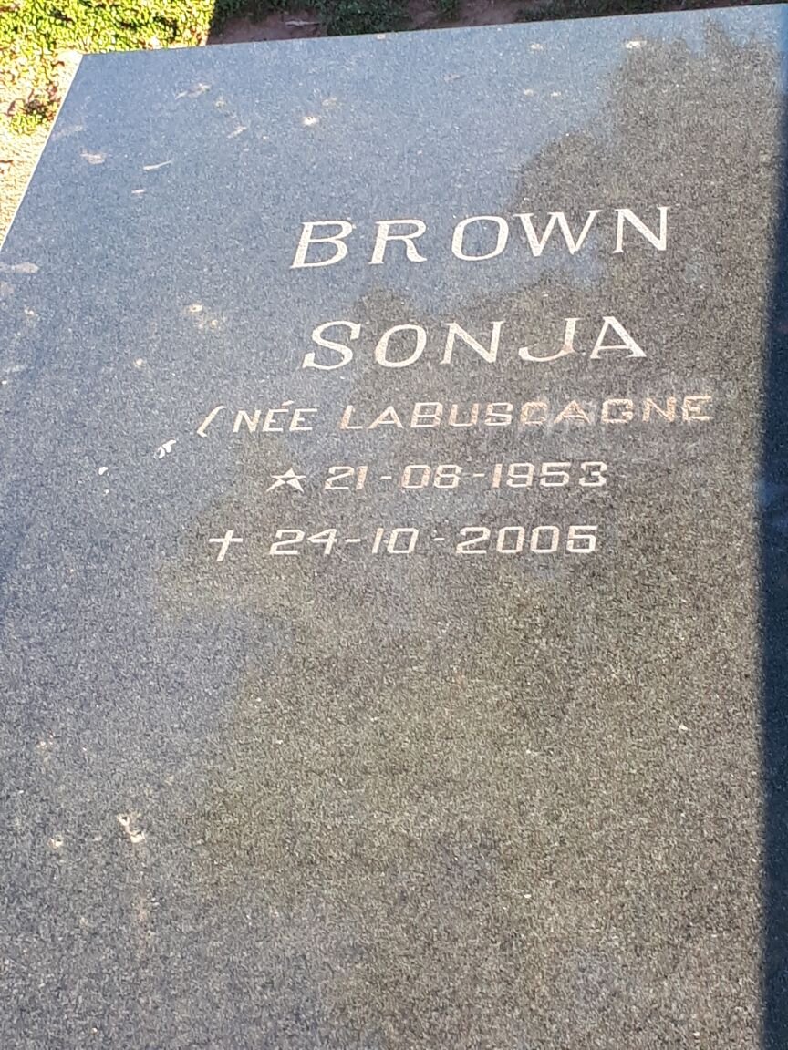BROWN Sonja nee LABUSCAGNE 1953-2005