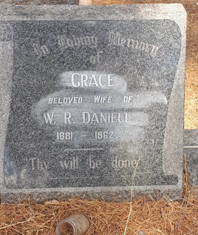 DANIELL Grace 1881-1962