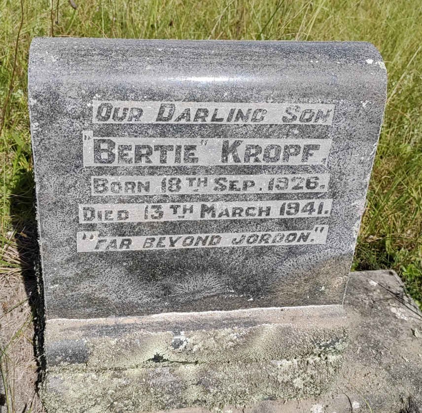 KROPF Bertie 1926-1941