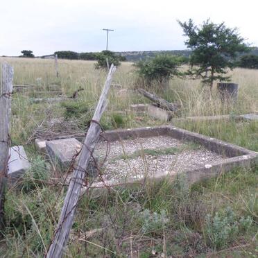 Eastern Cape, STUTTERHEIM district, Canon 606, farm cemetery