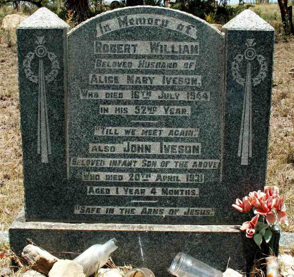 IVESON Robert William  -1944 ::  IVESON  John  -1931