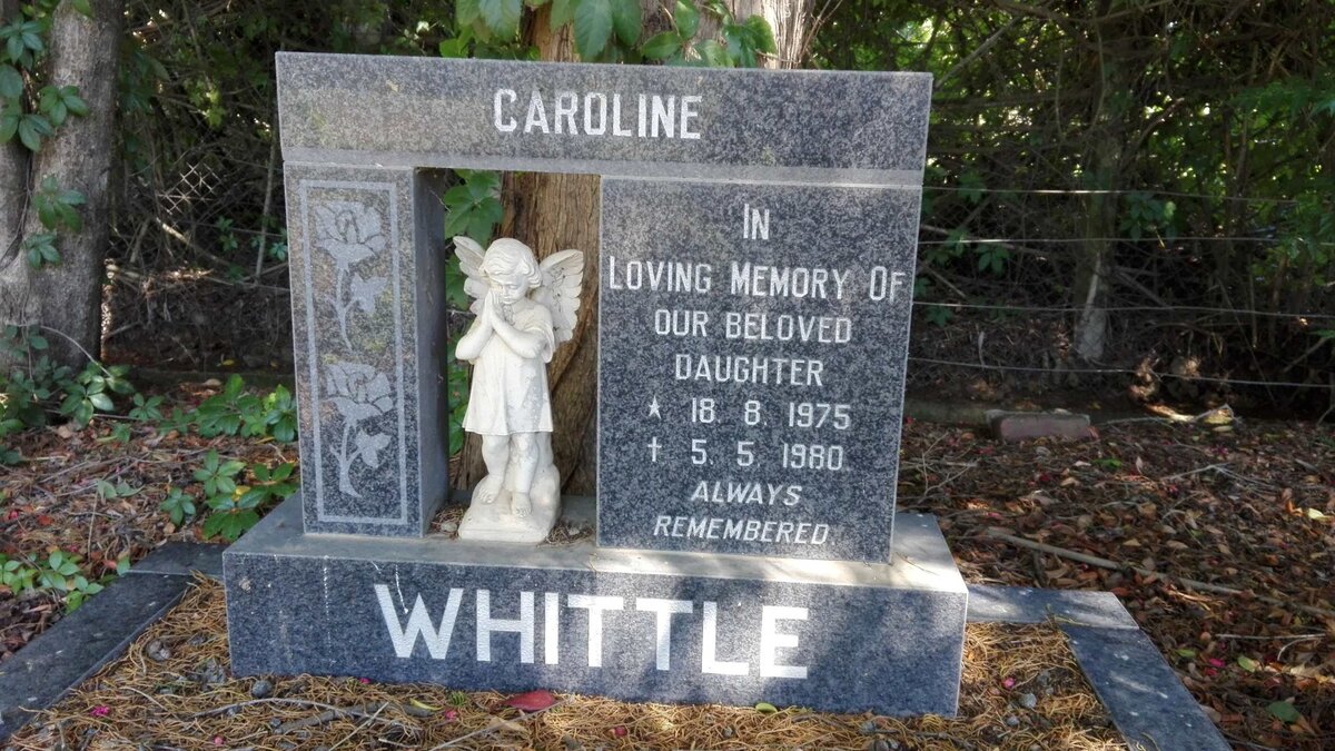 WHITTLE Caroline 1975-1980