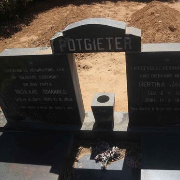 POTGIETER Nicolaas Johannes 1927-1969 &amp; Gertina Jacoba 1931-1978