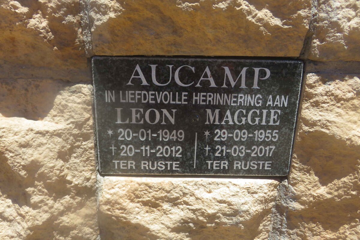 AUCAMP Leon 1949-2012 &amp; Maggie 1955-2017