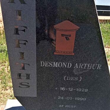 GRIFFITHS Desmond Arthur 1928-1999